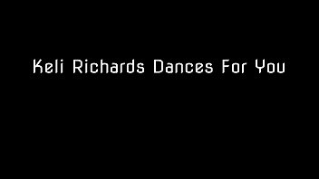 Screen Legend Keli Richards dances to 1980s New Wave!